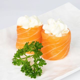 61. Gunkan Philadelphia