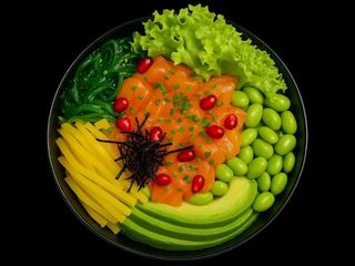 POKE Z ŁOSOSIEM (570g)