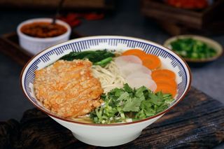 Lamian con pollo