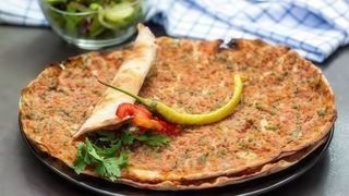 Menú Lahmacun De Ternera