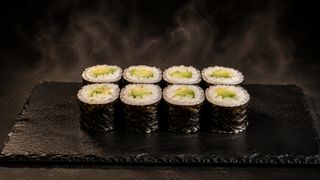 Хосомаки авокадо 100г
