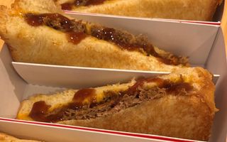 Grilled Cheese Con Pulled Pork