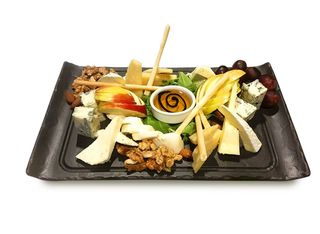 Platou cu brânzeturi