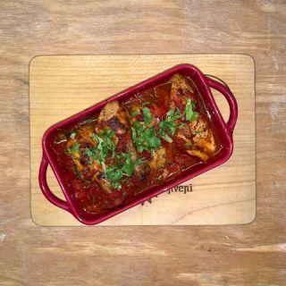 Чахохбілі з курки в томатному соусі з грузинськими травами (370г)