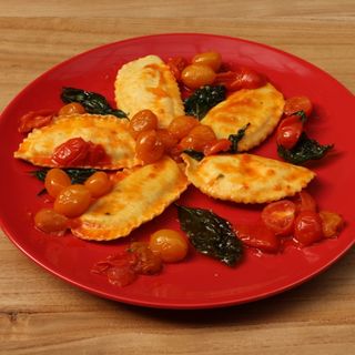 Mezzelune ai 2 pomodorini Confit