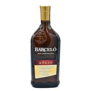 Botella ron Barcelo