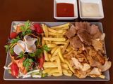 Talerz kebab hummus duży
