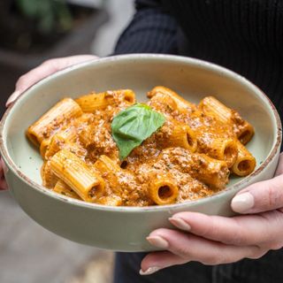 RIGATONI MAMMAMIA