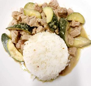 Manzo al curry verde