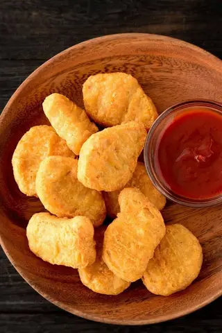 Chicken Nuggets i pomfrit