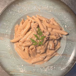 Penne della casa