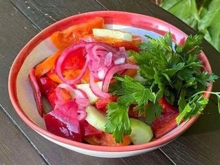 Домашній салат зі свіжих овочів (300g)