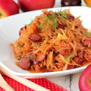 Капуста тушеная (квашеная)