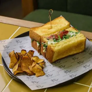 Sandwich de Burrata e Presunto