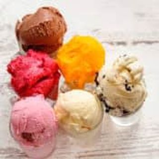 Înghețată 5 gusturi la alegere