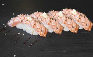 N7 Sake flambé 4 pezzi