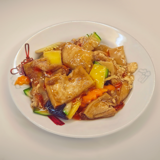 Tofu con verdure miste