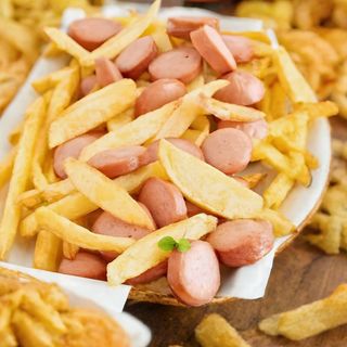 Patatine fritte e wurstel CIRCA 250 GR