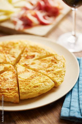 Омлет с шунка и кашкавал (1бр) - 030189