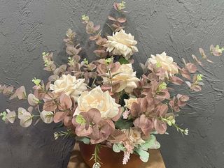 Mix sa ručno rađenom saksijom