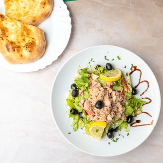 Tunjevina salata