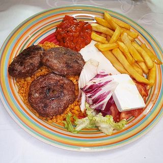 Plato köfte