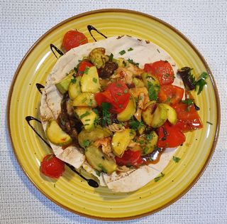 Tigaie de pui cu legume