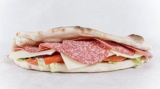 Sendvič sa Zimskom i sirom