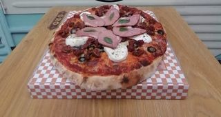 Pizza Lola (28Cm.)