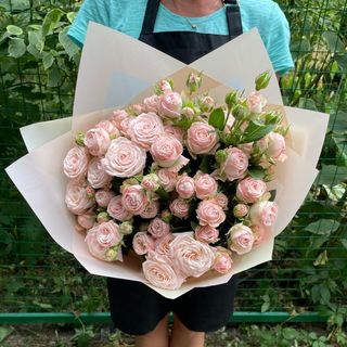 Bouquet wiht spray roses