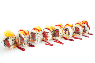 118. Uramaki spicy tuna