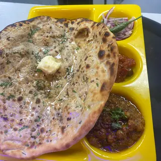 Chole Bhature Delhi Wale