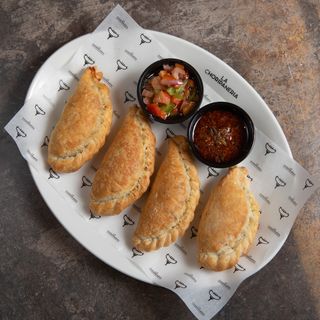Empanadas Queso Salteñas