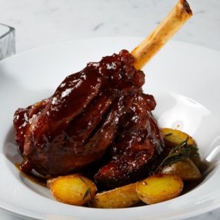 «ОССОБУКО ИЗ БАРАНИНЫ»