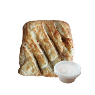 Chaczapuri z kurczakiem + sos czosnkowy