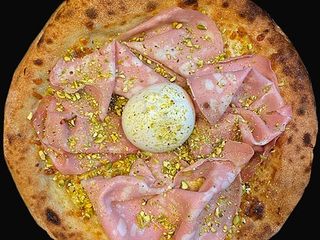 Pizza Mortadella Burrata