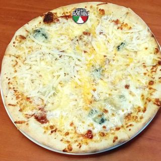 Quatro Formaggi 32cm