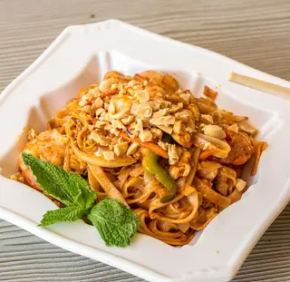 105. Pad Thai