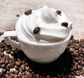 Espresso Con Panna mic