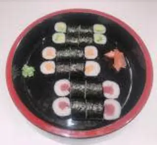 143. Maki Sakura Mix