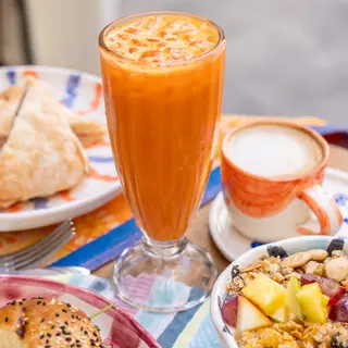 Happy Orange 
