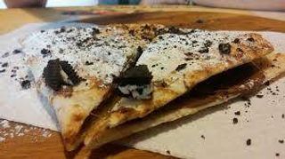 Piadina con Nutella e granella di cocco