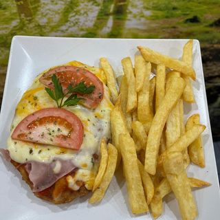 Milanesa De Carne A La Napolitana