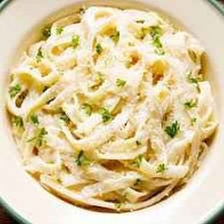 Fusilli Alfredo