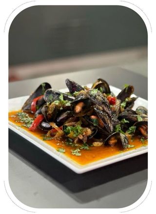 Mexilhões à Espanhola