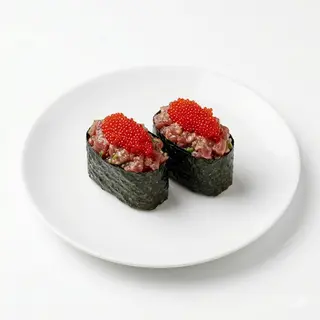 Gunkan de Atún Bluefin con Tobiko
