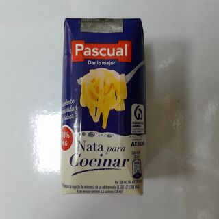 Nata para cocinar Pascual.brick 200ml.