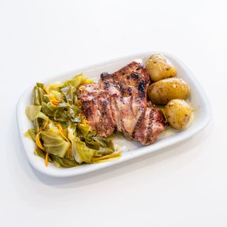 Lombinhos com Batata à Murro 2 Pessoas