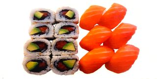B4.California (14U.) De Salmón, Nigiri Salmón