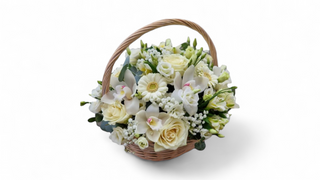 Ledena korpa s cvećem